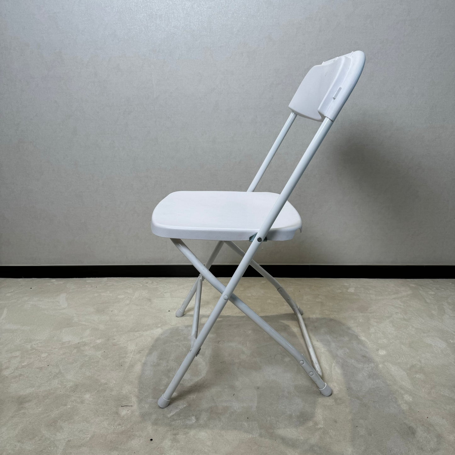 White Steel Poly Folding Chair For Events